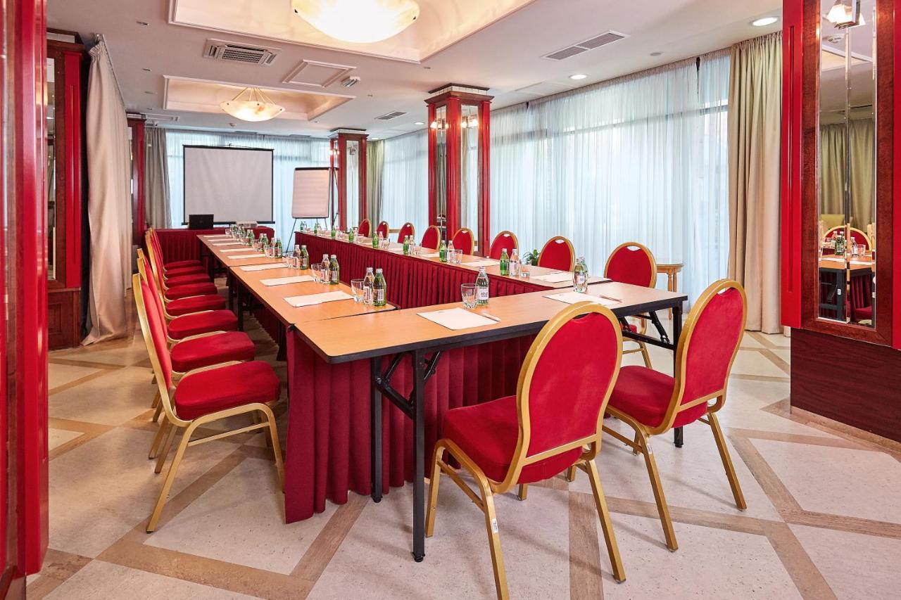 Garni Hotel Master 노비사드 외부 사진