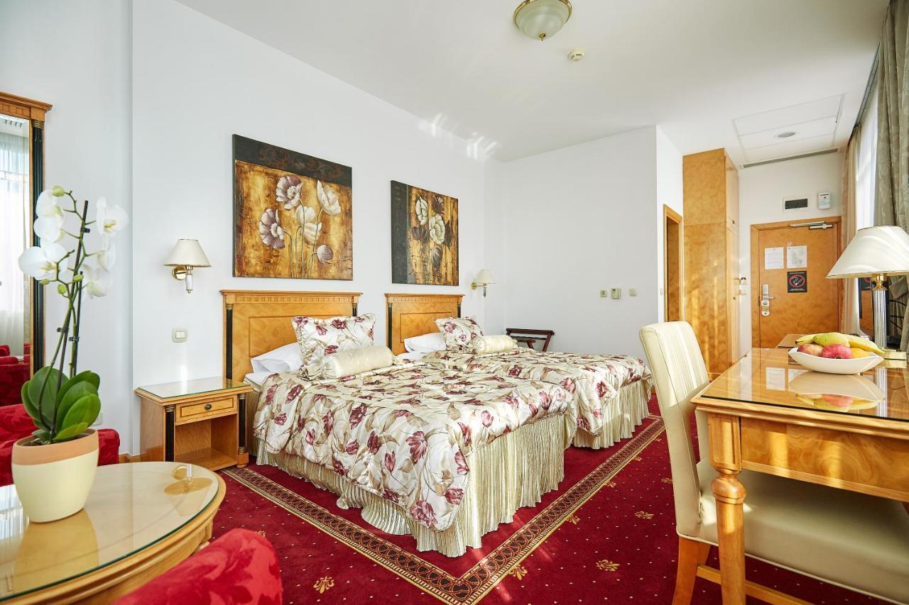 Garni Hotel Master 노비사드 외부 사진
