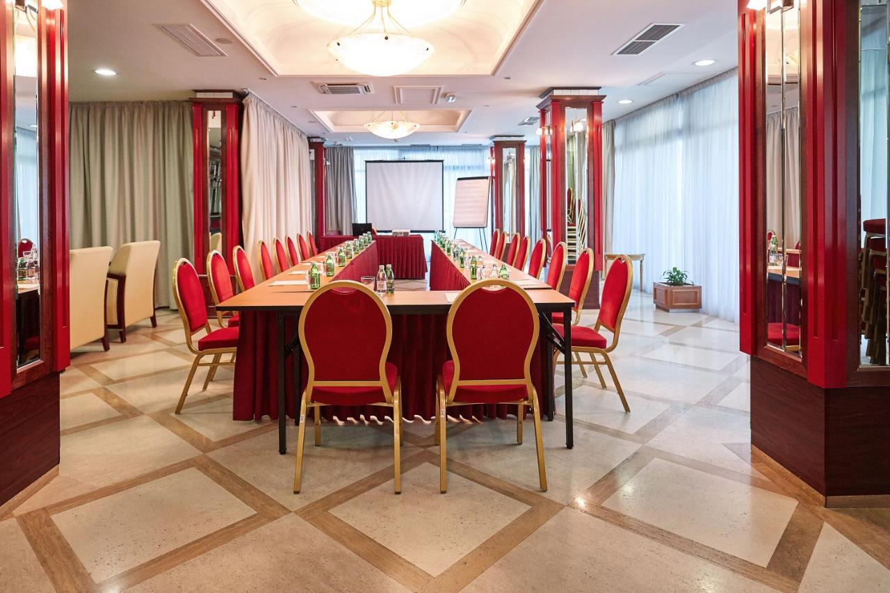 Garni Hotel Master 노비사드 외부 사진